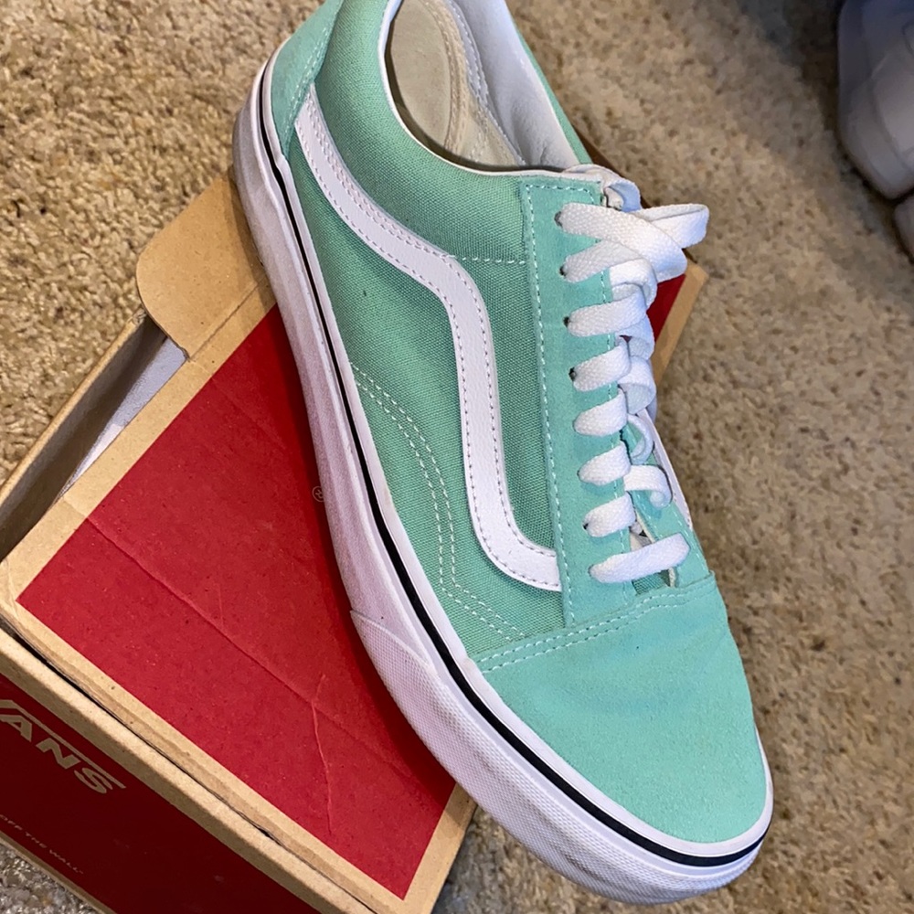 Vans, 9.5, Ochre/True White